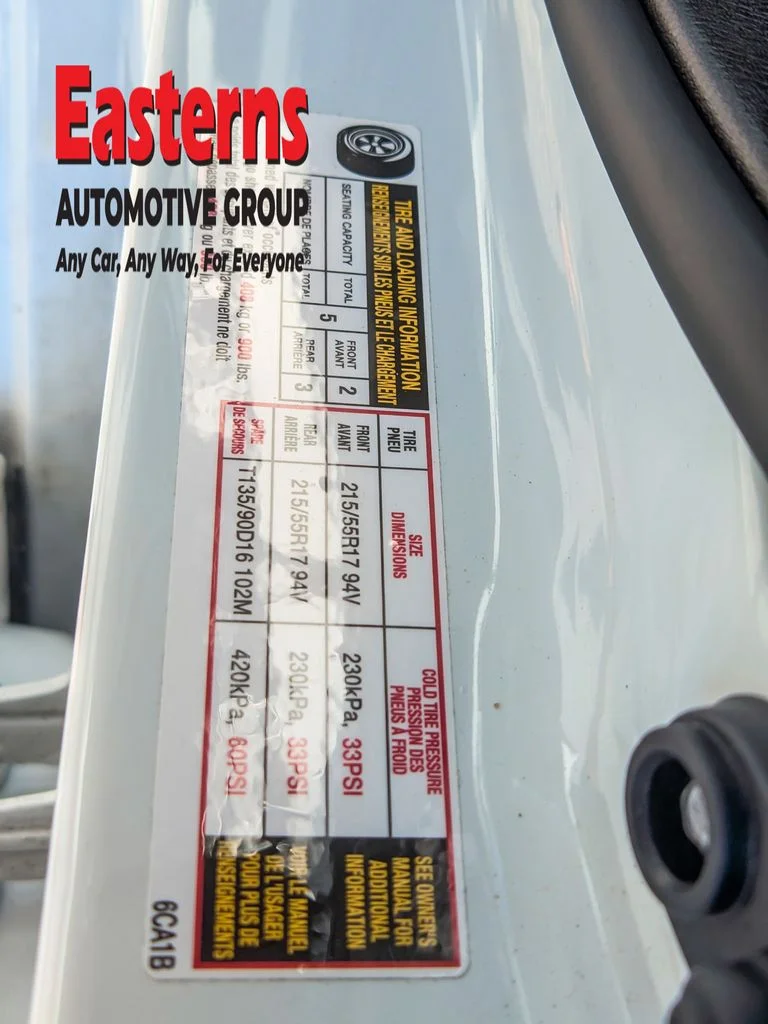Used 2024 White Nissan 2.5 SV image 32