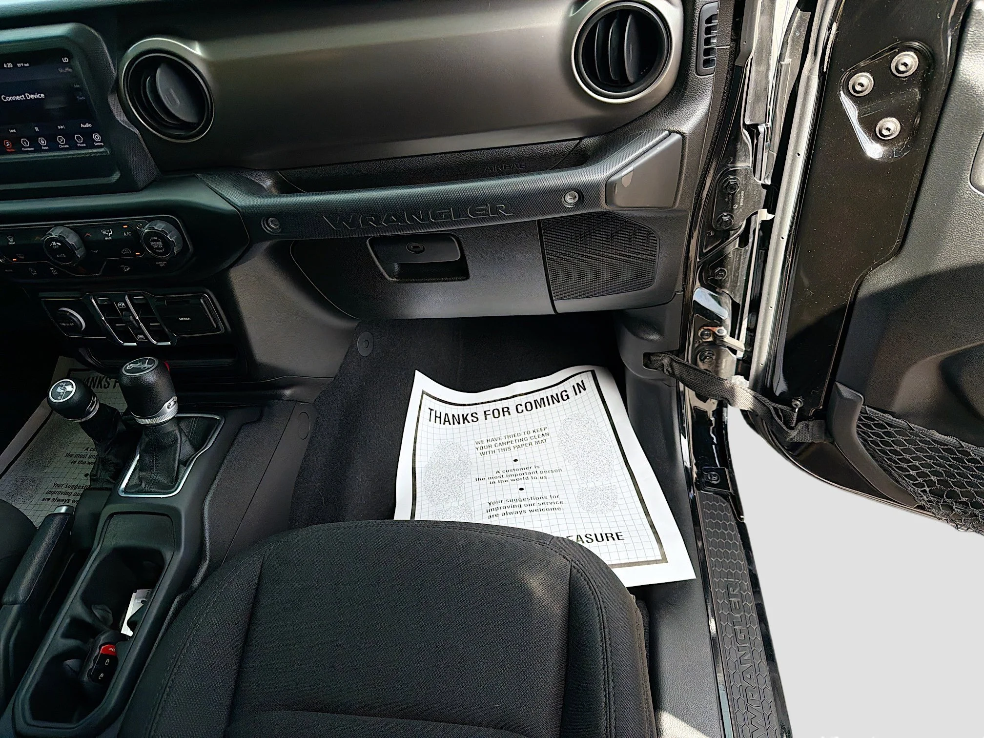 Used 2019 Black Clearcoat Jeep Sport S image 16