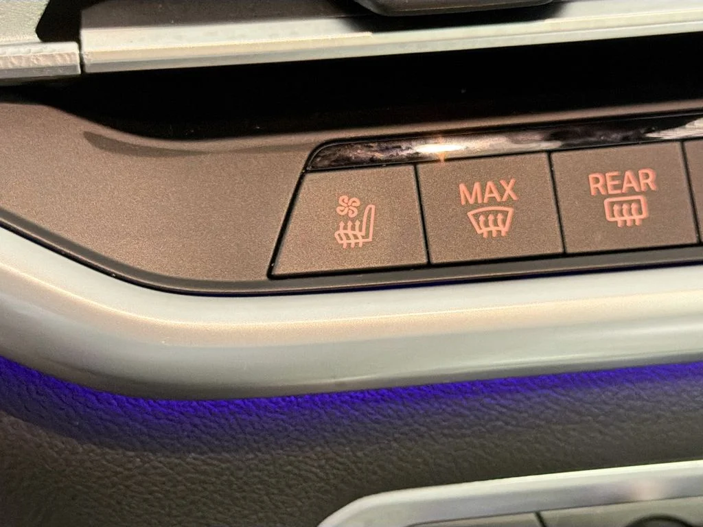 Used 2023 Blue BMW M50i image 22