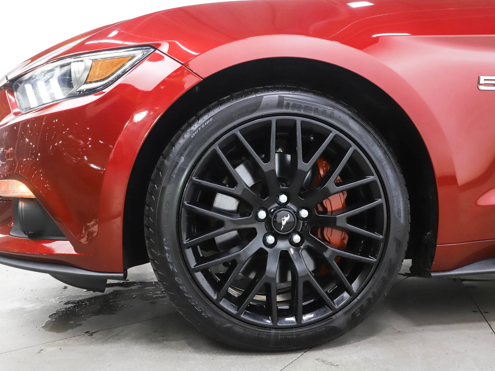 Used 2015 Red Ford 2dr Fastback GT image 28