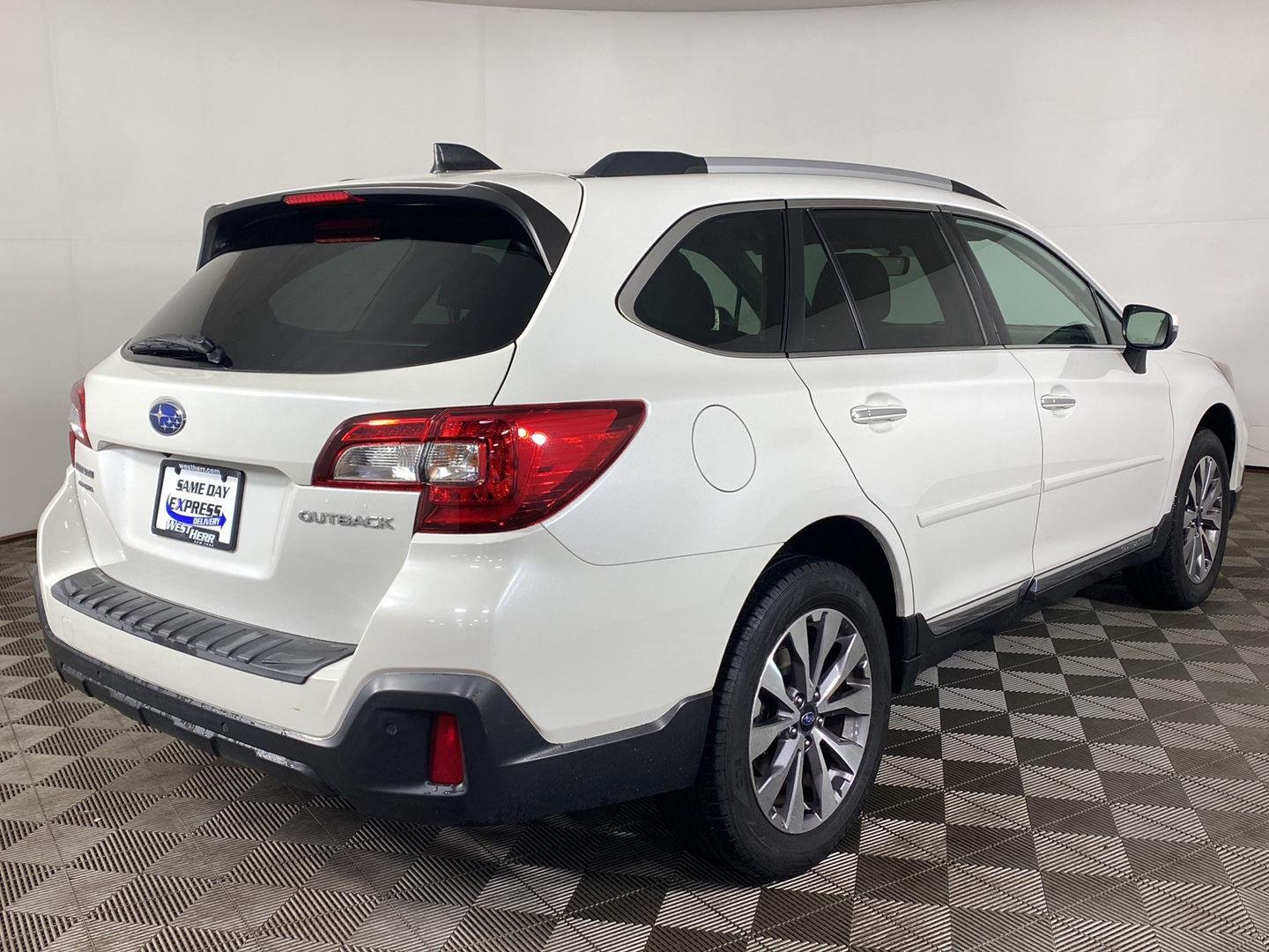Used 2019 Crystal White Pearl Subaru Touring image 5