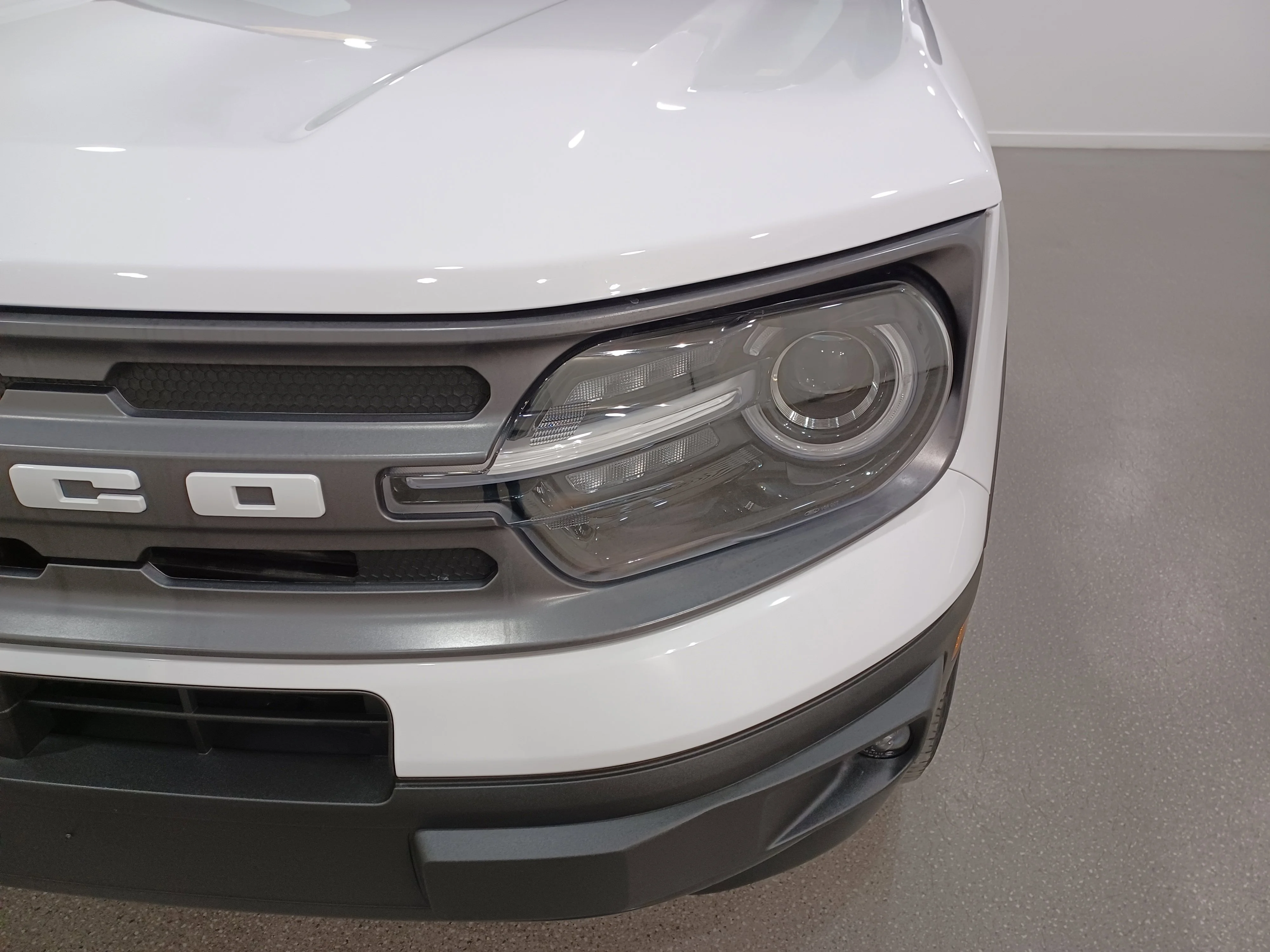 Certified Used 2022 Oxford White Ford Big Bend 4x4*Adaptive Cruise | Remote Start | Htd Seats | Sunroof | Htd Wheel | Blind Spot Detect image 5