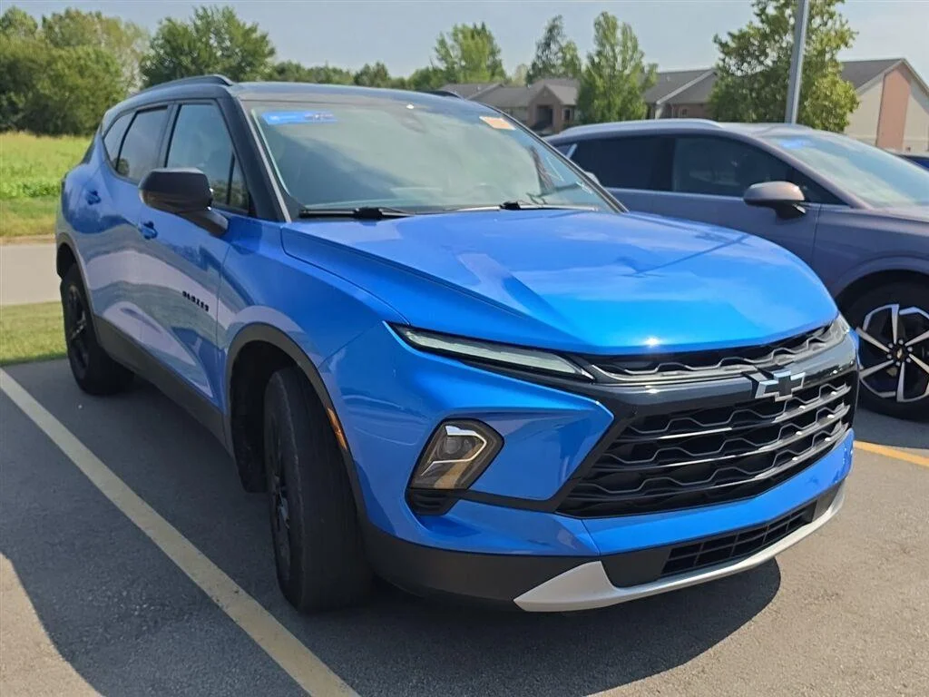 Used 2024 Riptide Blue Metallic Chevrolet LT image 2