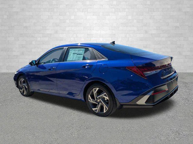 2025 Hyundai Elantra SEL - Photo 30