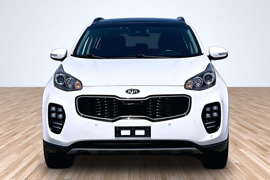 Used 2019 White Kia SX image 3