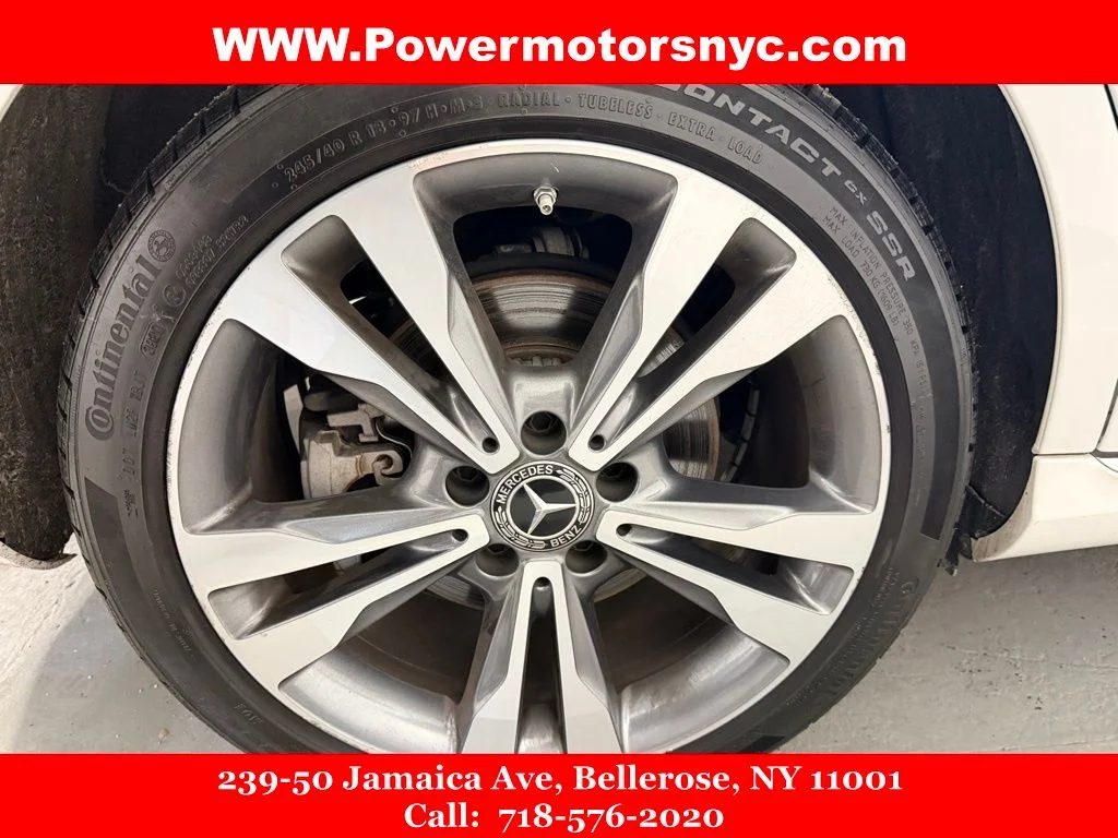 Used 2021 White Mercedes-Benz C 300 image 13