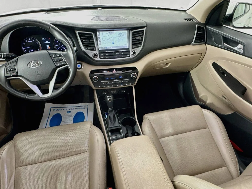 Used 2017 Winter White Hyundai Limited image 29