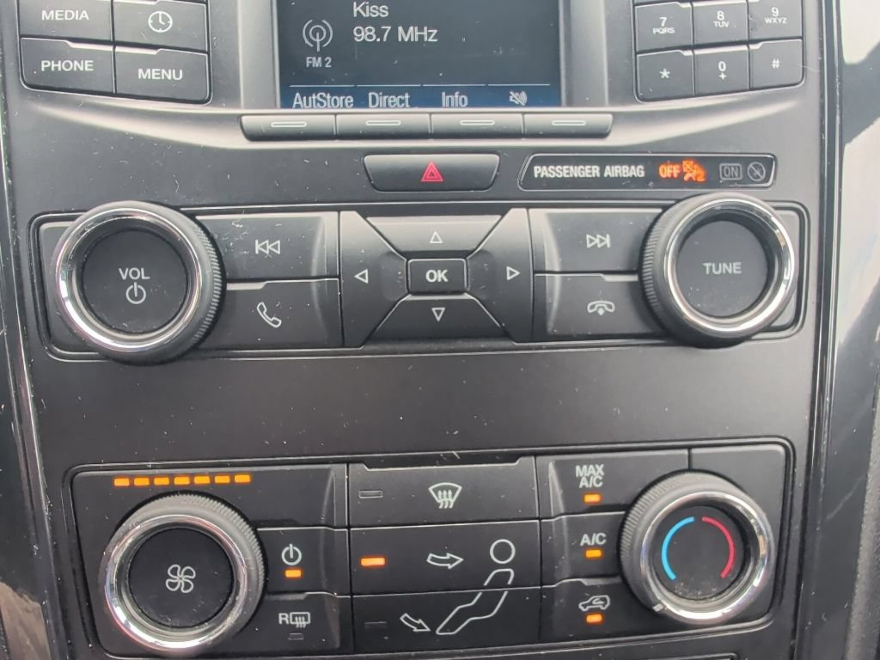 Used 2018 Ingot Silver Ford XLT image 22
