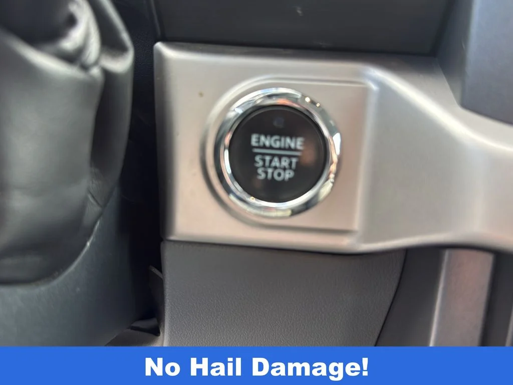 Used 2022 Blue Ford XLT image 11