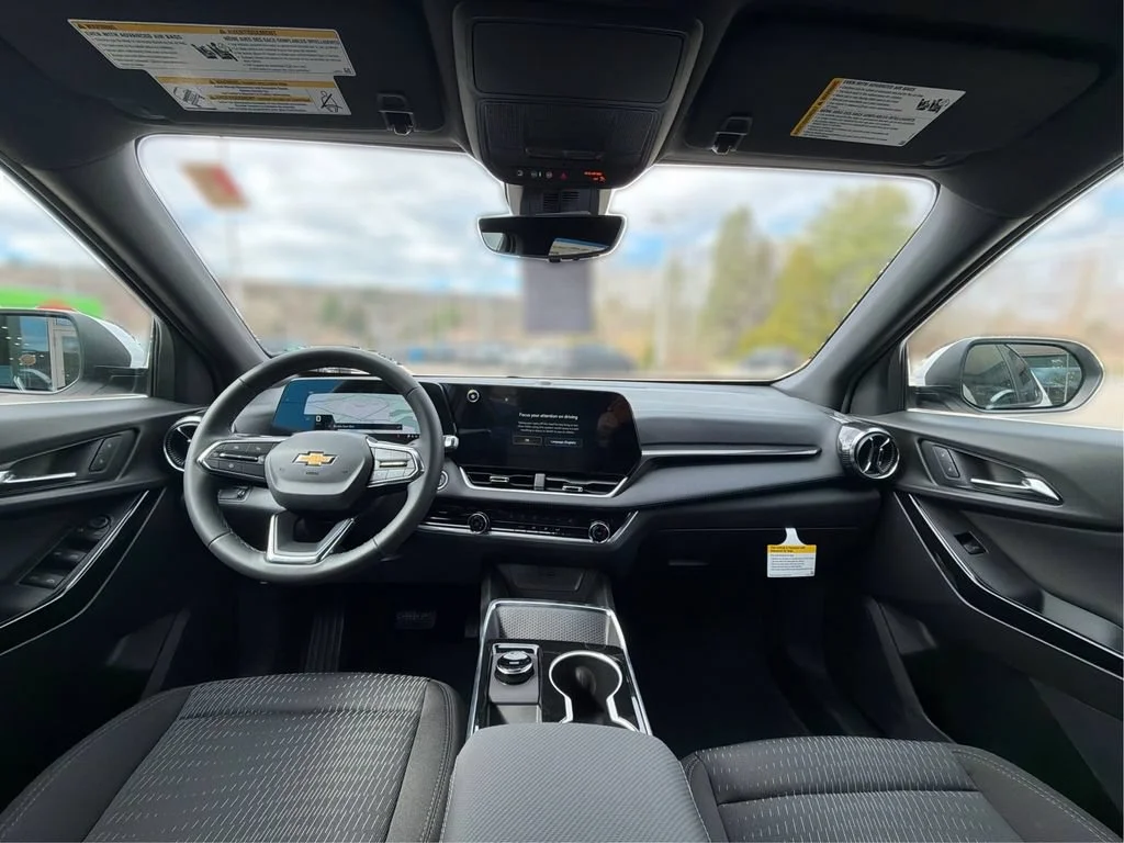 2026 Chevrolet Equinox LT - Photo 27