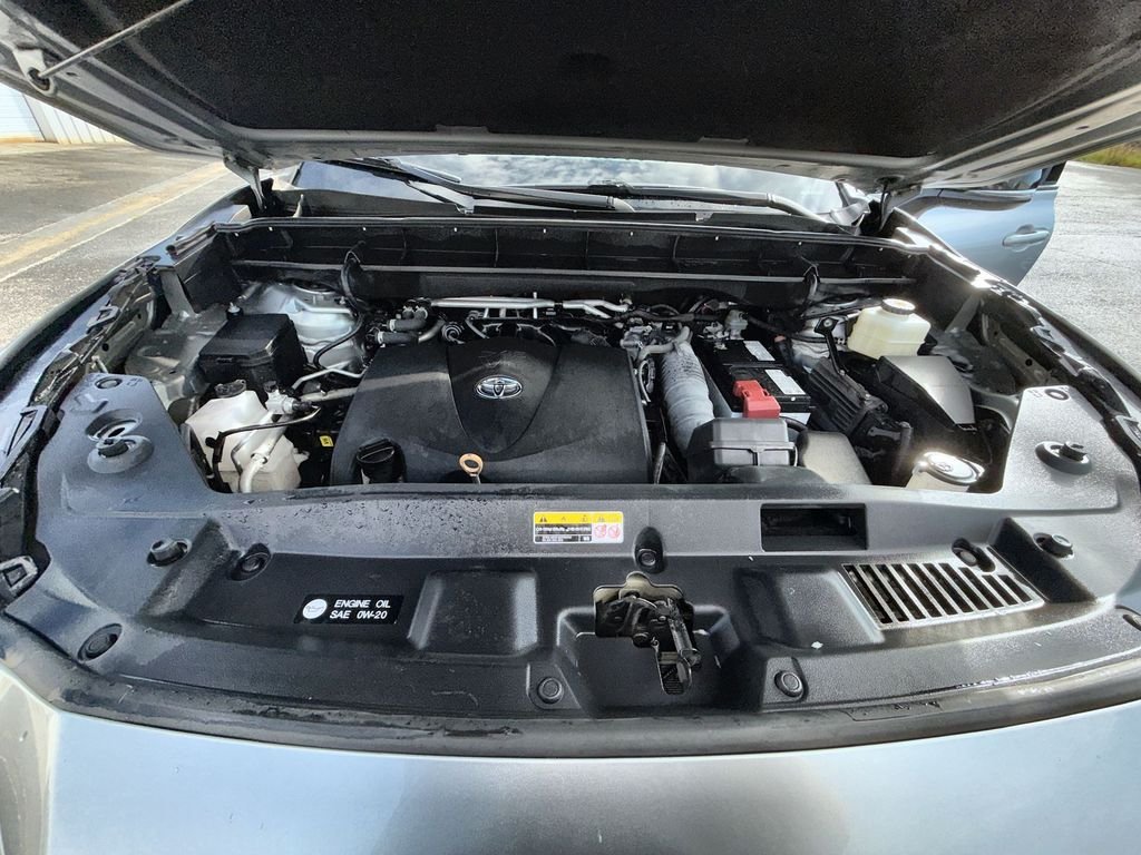 Used 2022 Silver Toyota XSE image 27