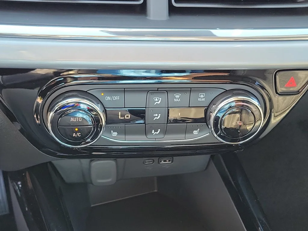 2026 Chevrolet Trax LT - Photo 14