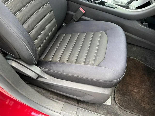 Used 2014 Red Ford SE image 27
