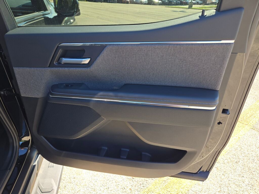 2026 GMC Sierra EV Elevation - Photo 8