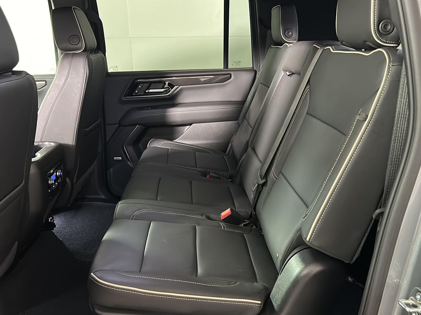 2026 GMC Yukon XL Elevation - Photo 41
