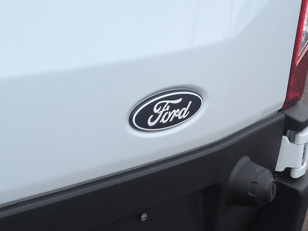 New 2026 White Ford Base image 26