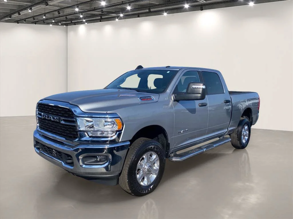 Used 2024 Billet Silver Metallic Clearcoat Ram Big Horn image 3