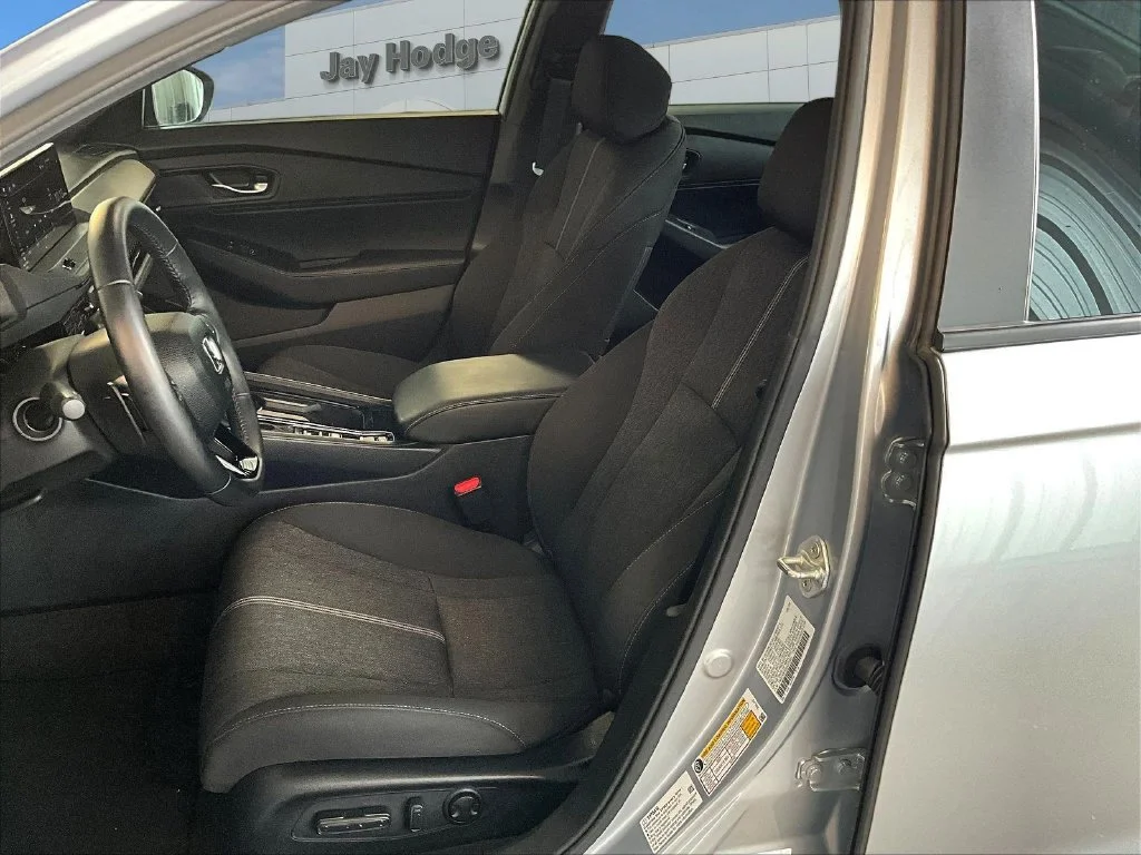 Used 2025 Silver Honda Sport image 25