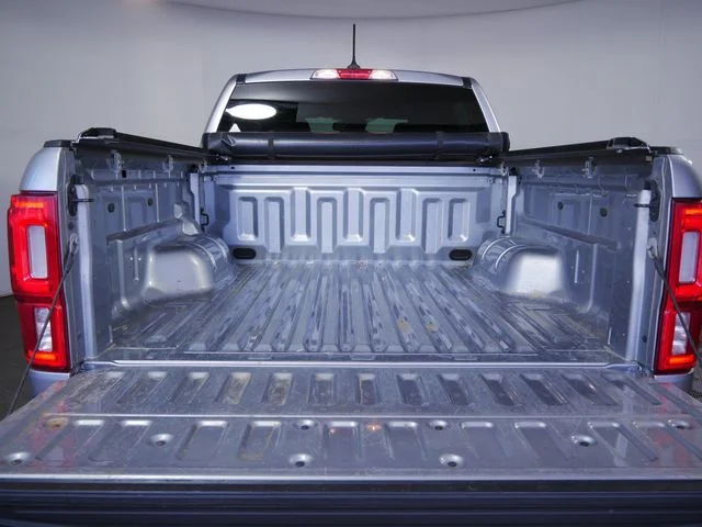 Used 2020 Silver Ford XLT image 13
