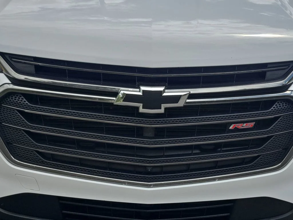 Used 2019 White Chevrolet RS image 18
