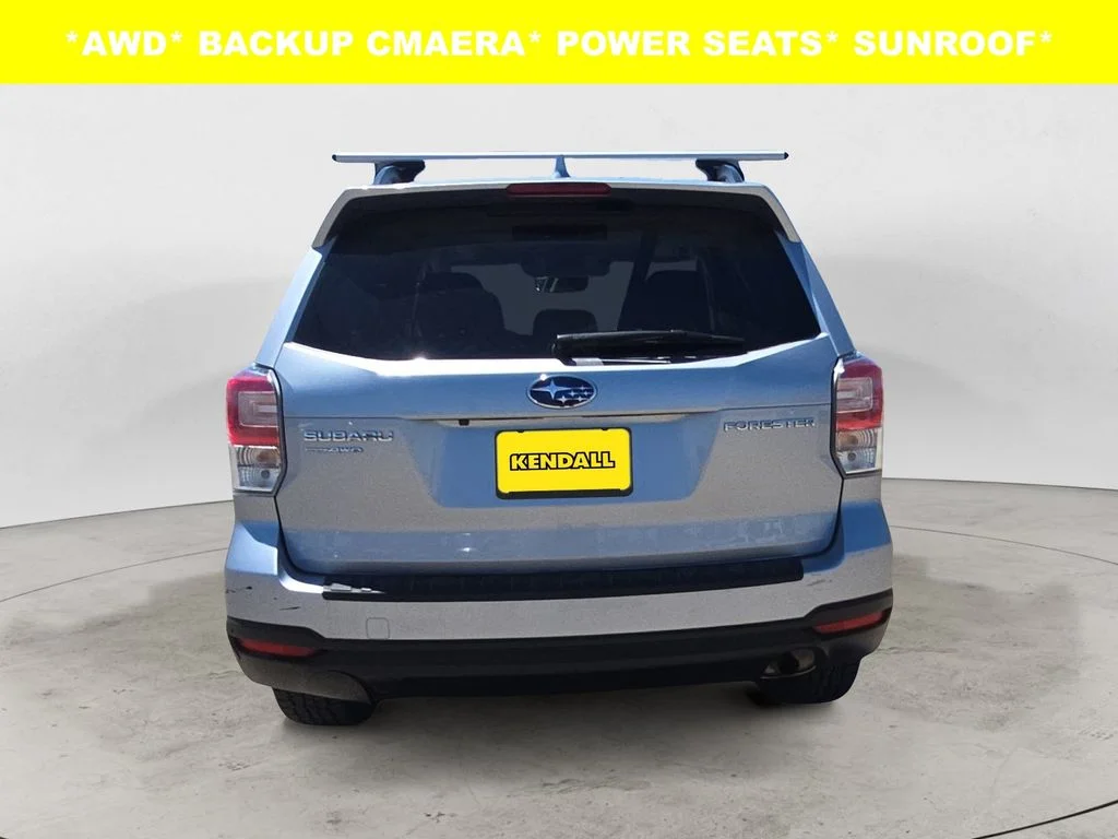 Used 2018 Silver Subaru 2.5i Premium image 6