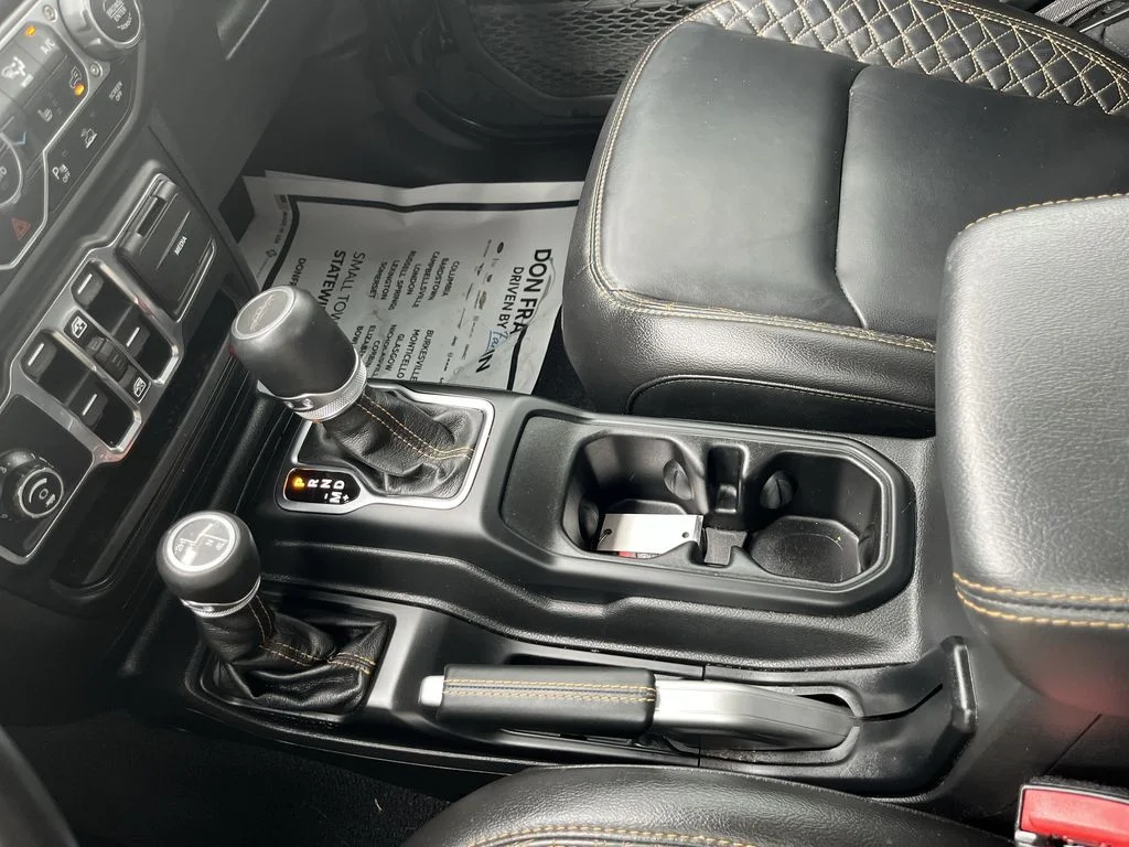 Used 2022 Black Jeep High Altitude image 21