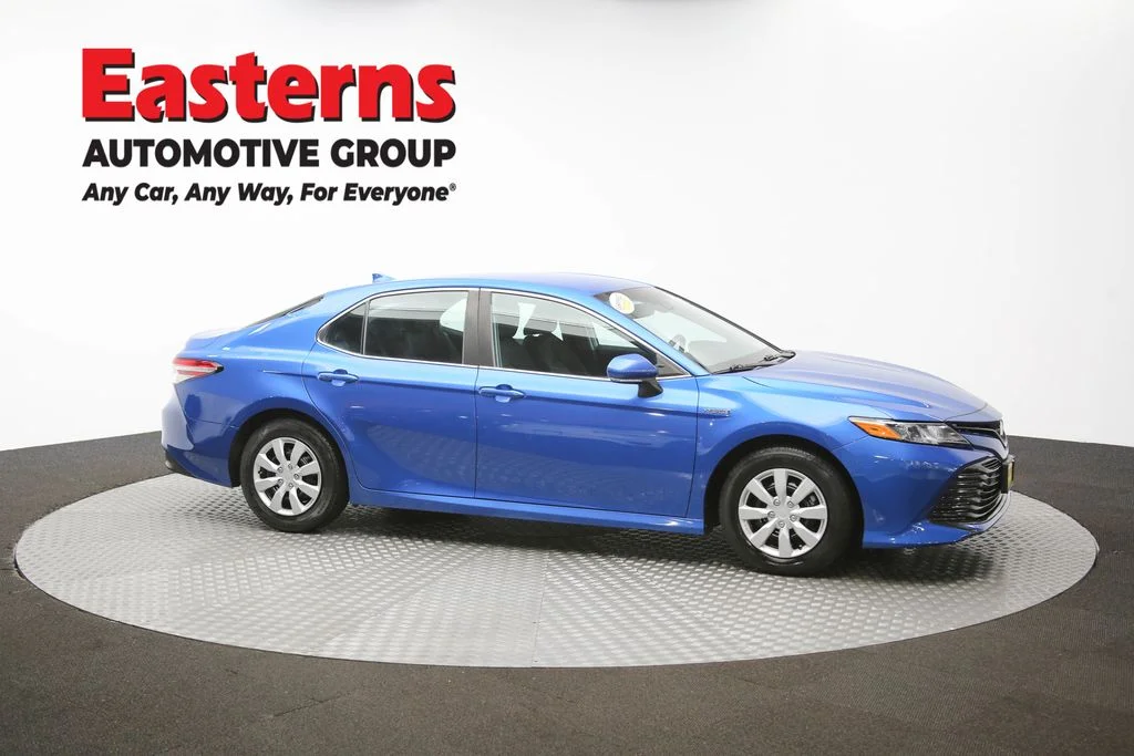 Used 2020 Blue Toyota LE image 43