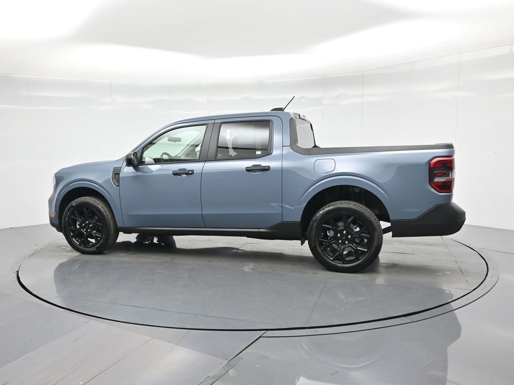 New 2025 Azure Gray Metallic Tri-Coat Ford XLT image 24