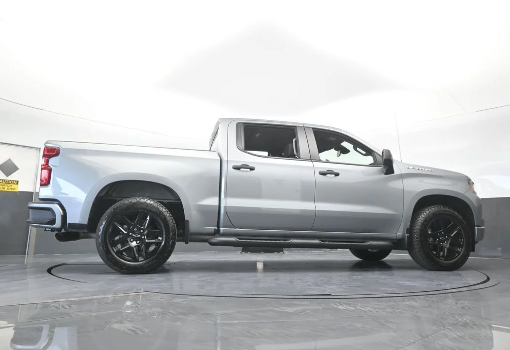 Used 2025 Sterling Gray Metallic Chevrolet Custom image 54