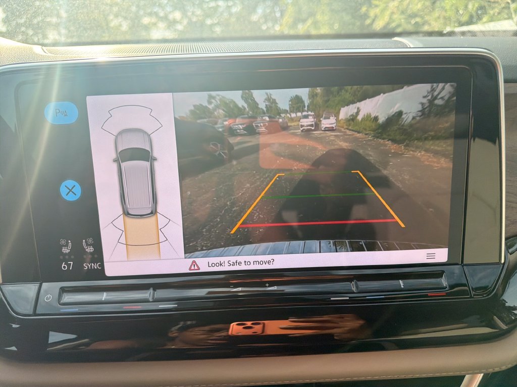 2026 Volkswagen Atlas SE w/Tech - Photo 18