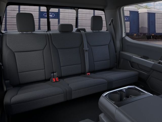 New 2026 Oxford White Ford XLT image 11