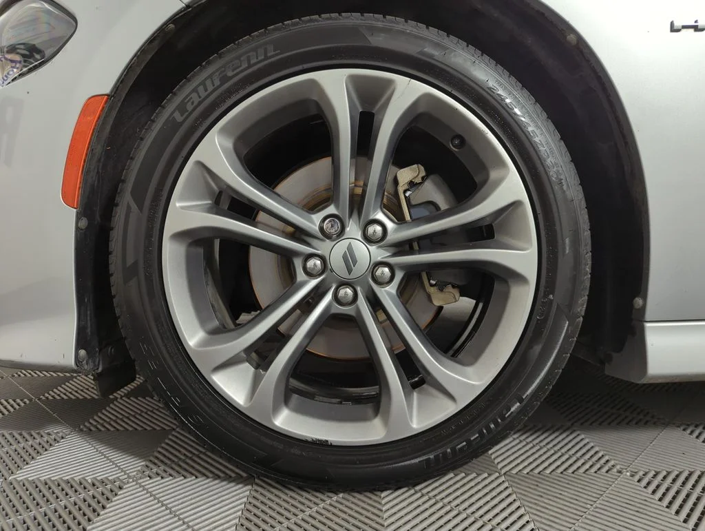 Used 2021 Triple Nickel Clearcoat Dodge R/T image 21
