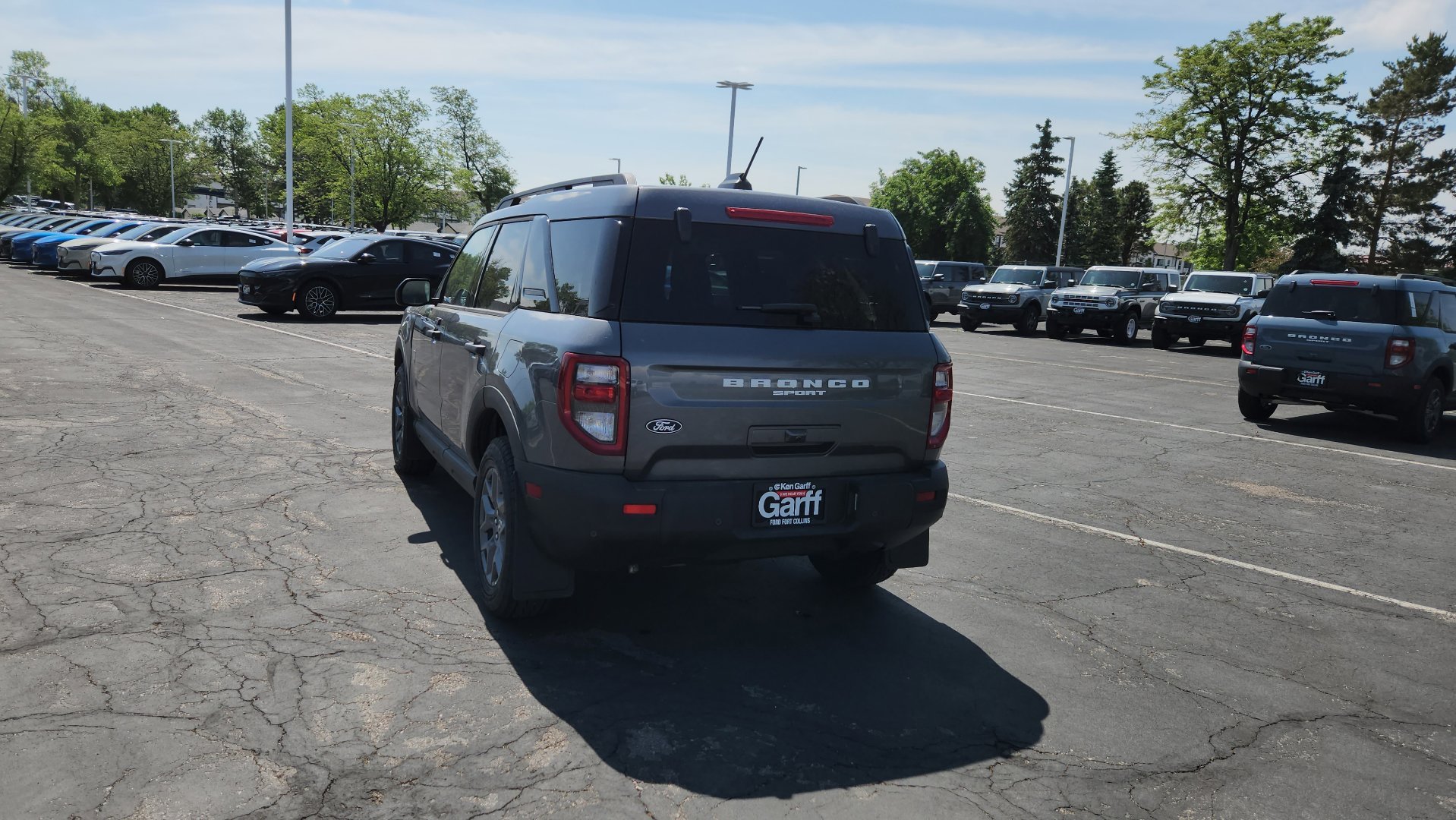 New 2026 Carbonized Gray Metallic Ford Big Bend image 10