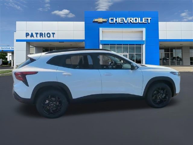 2026 Chevrolet Trax LT - Photo 11