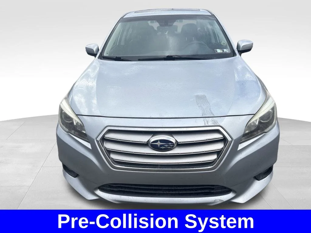 Used 2017 Silver Subaru 2.5i image 10