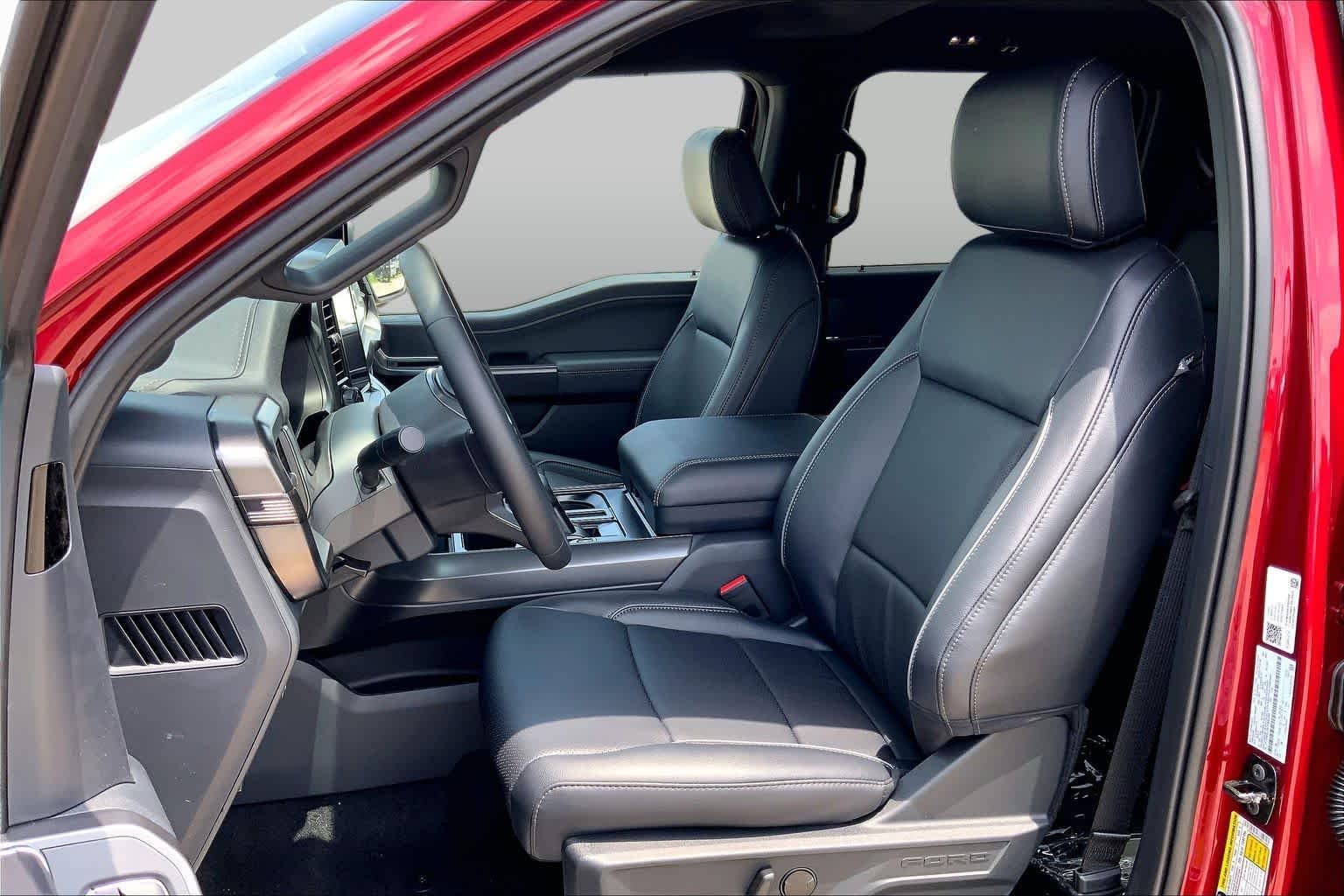 New 2026 Ruby Red Metallic Tinted Clearcoat Ford Lariat® image 7