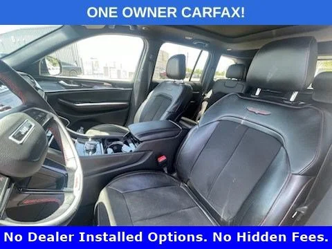 Used 2022 Silver Zynith Jeep Trailhawk image 8