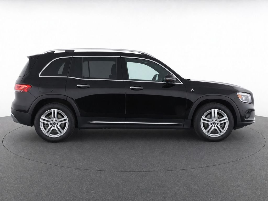 Certified Used 2020  Mercedes-Benz GLB 250 image 8