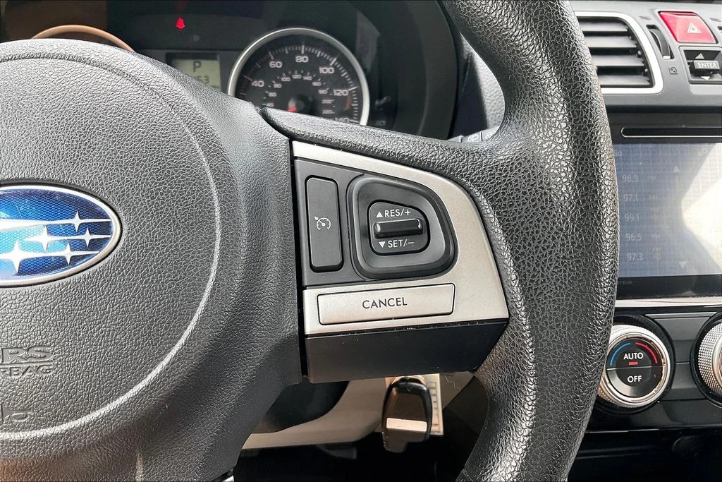 Used 2017 Blue Subaru 2.5i Premium image 19
