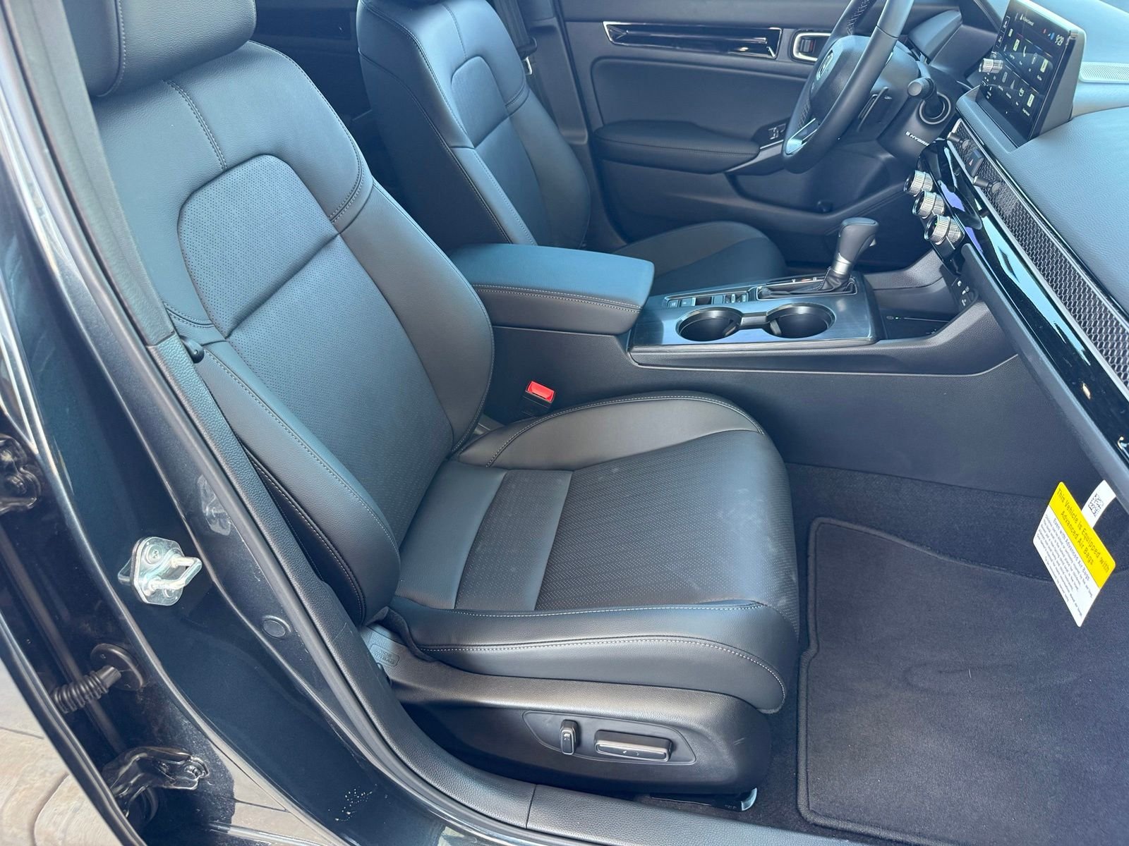 2026 Honda Civic Hatchback Sport Touring - Photo 33
