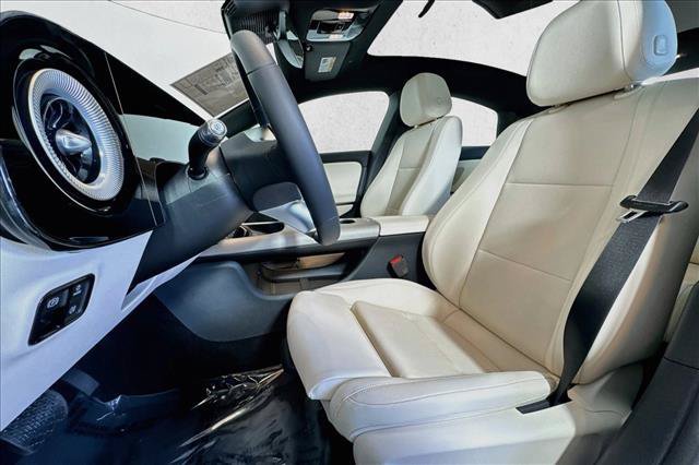 New 2027 Liquid Crystal Green Mercedes-Benz CLA 250+ Electric image 47
