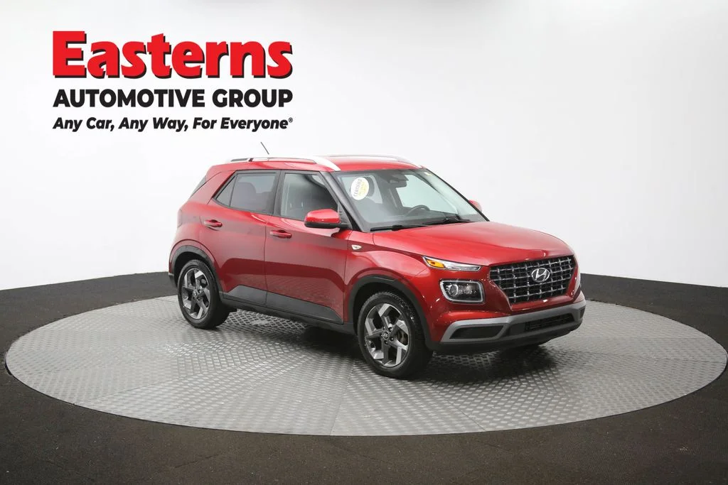 Used 2023 Red Hyundai Limited image 49