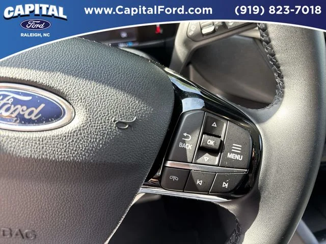 Used 2025 Silver Ford Base image 23