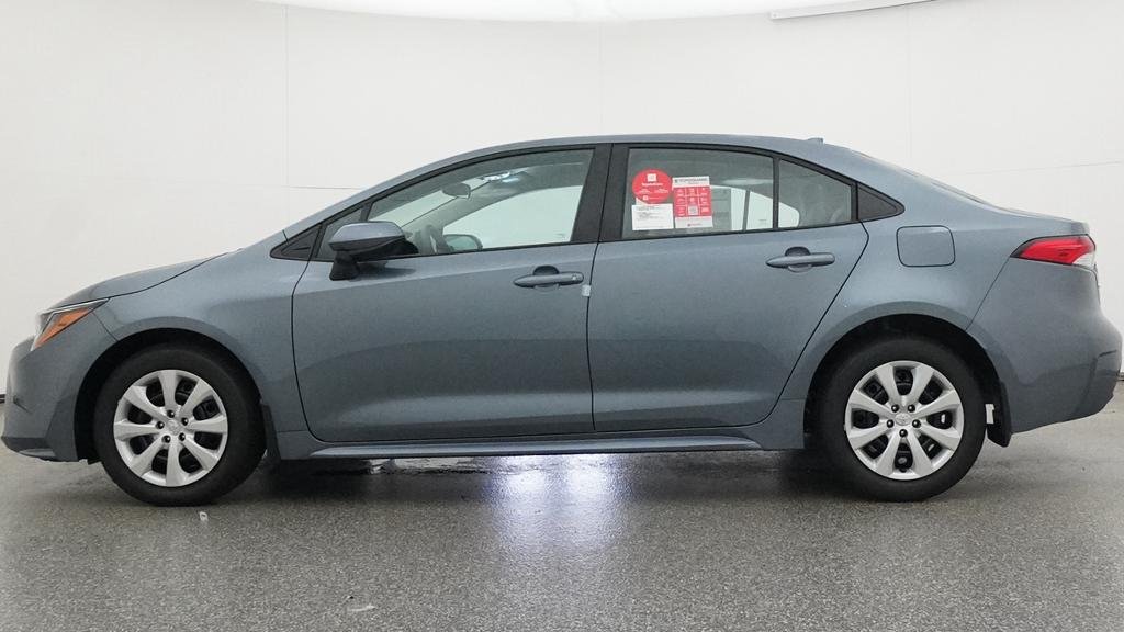 New 2027 Celestite Toyota LE image 2