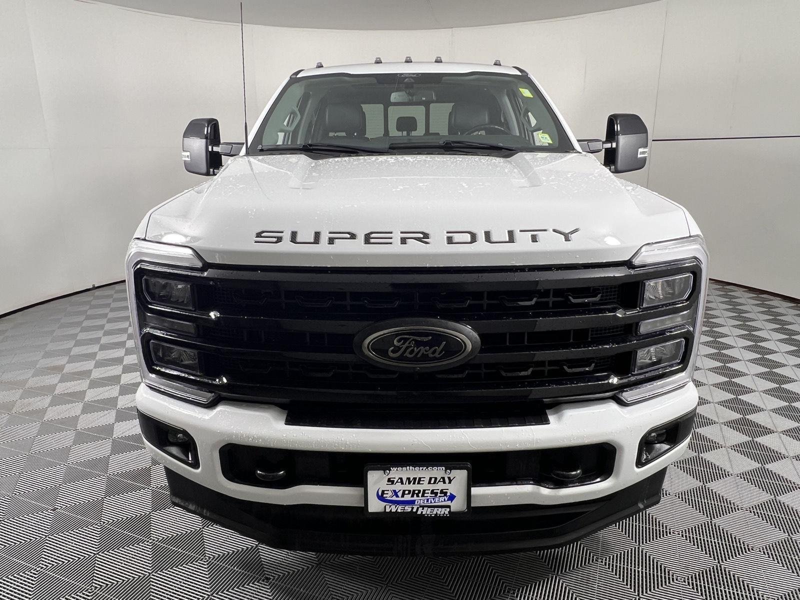 Used 2024 Oxford White Ford Lariat image 6