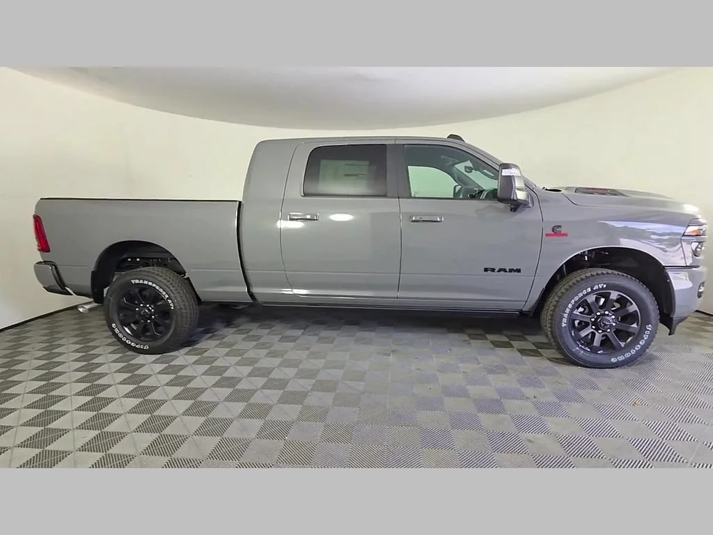 New 2026 Ceramic Gray Clear-Coat Exterior Paint RAM Laramie image 21