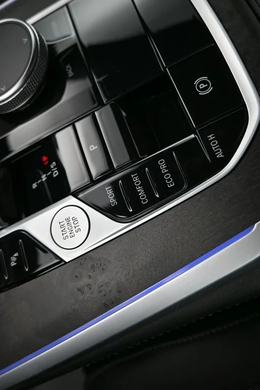 Used 2026 Black BMW sDrive40i image 22