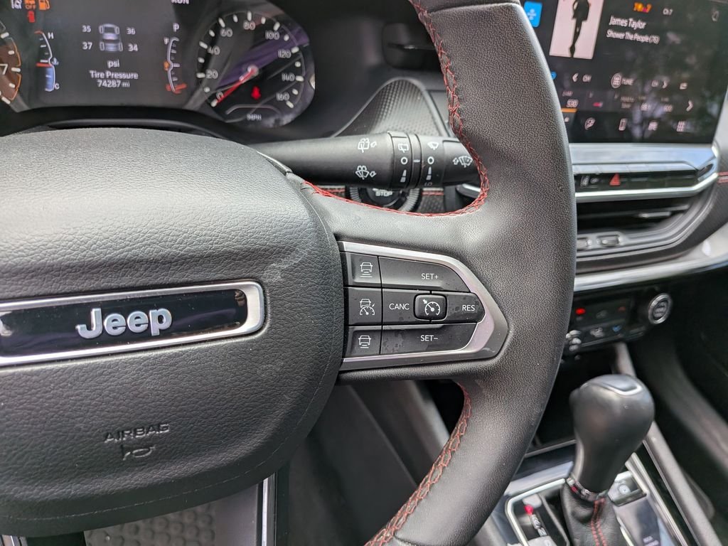 Used 2022 Black Jeep Trailhawk image 18