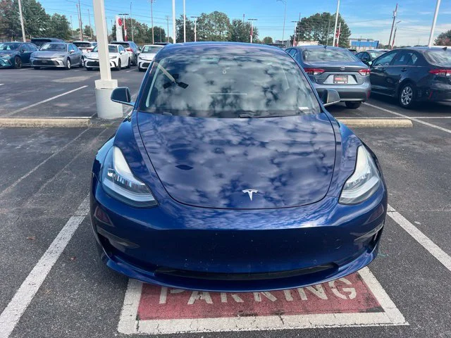 Used 2018  Tesla Performance image 5