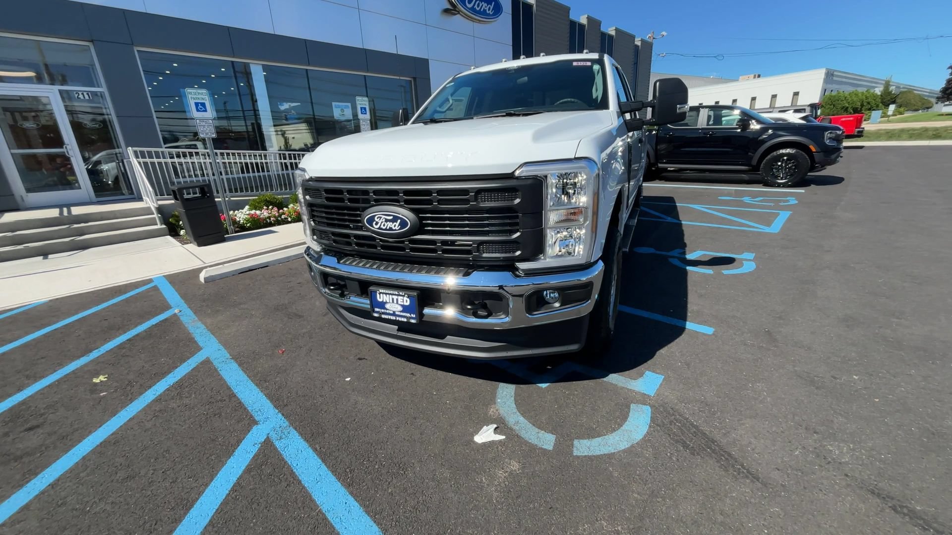 New 2027 Oxford White Ford F-350® XL image 4